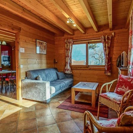 Le Chalet Bonheur Lathuile Bagian luar foto